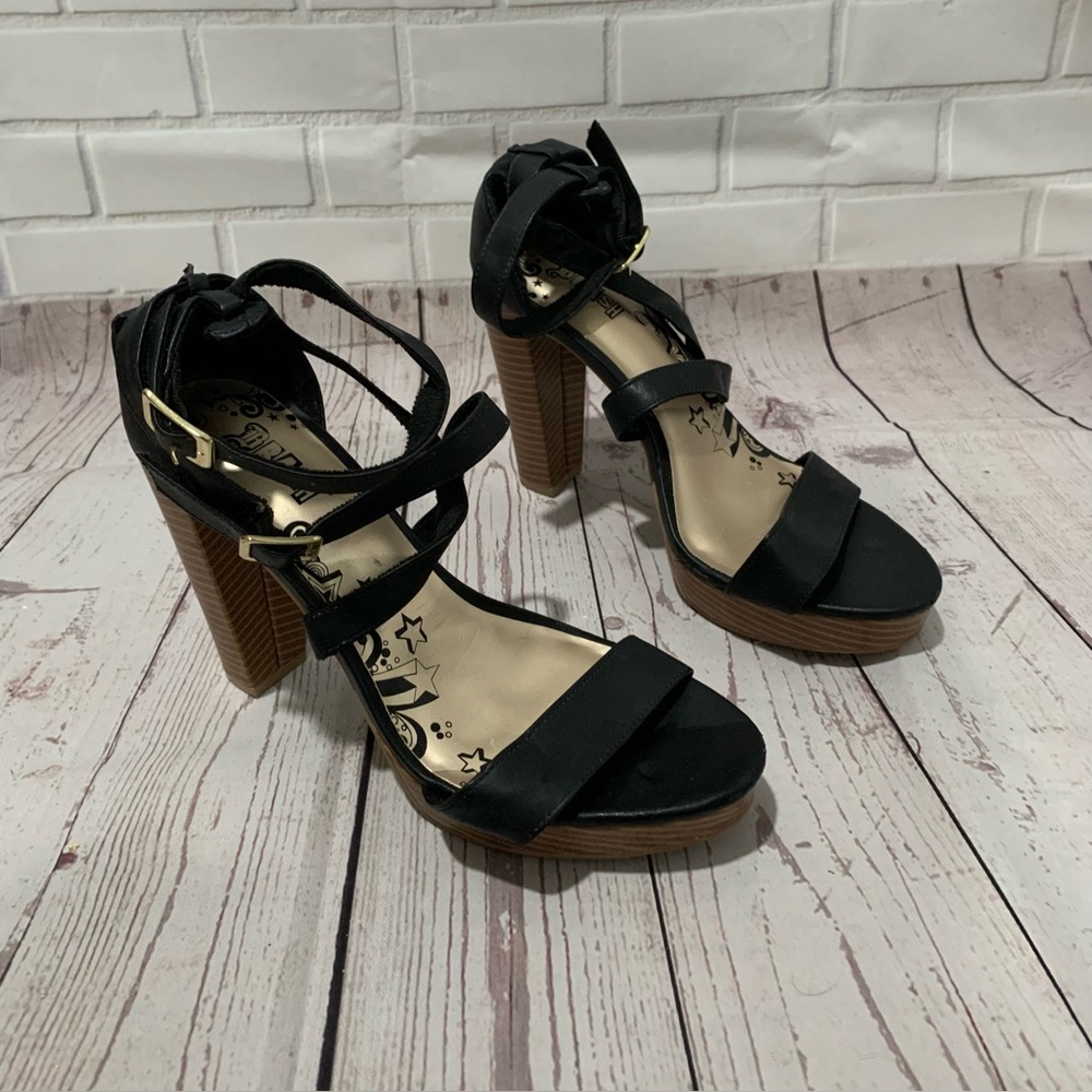 Brash Strappy Women's Black Double Buckle Ankle Straps Block Heel Sandals Sz 7.5